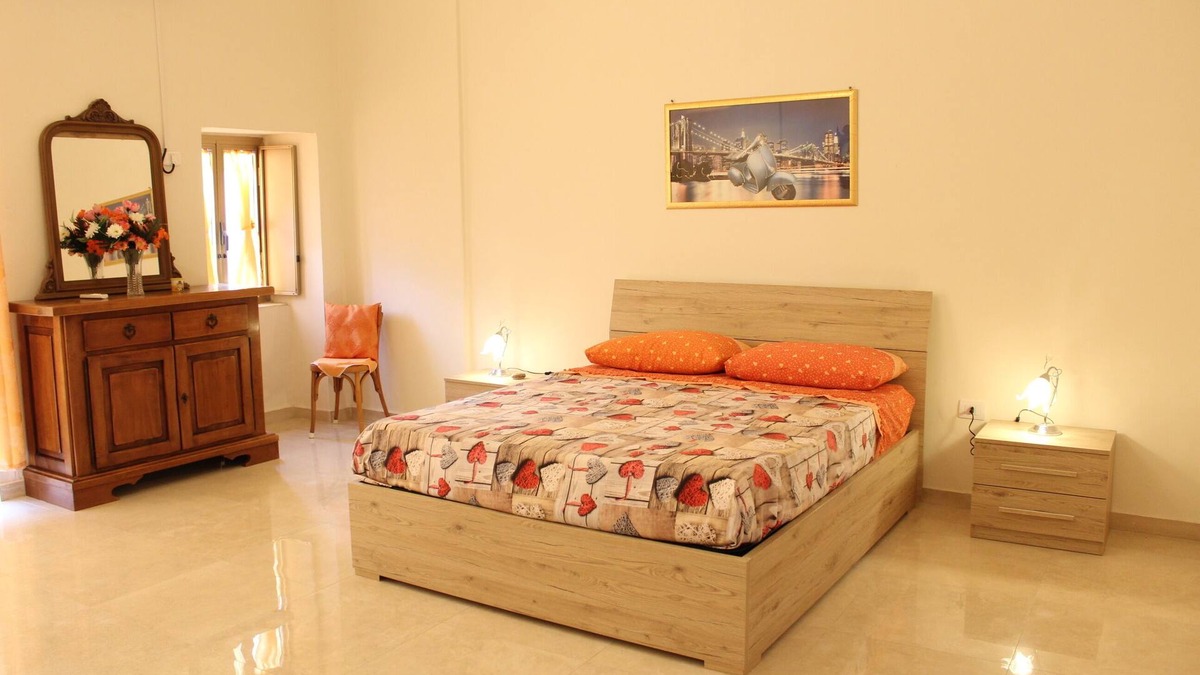 Naples Apartment | HOUSE ADRIAN UCCIERO