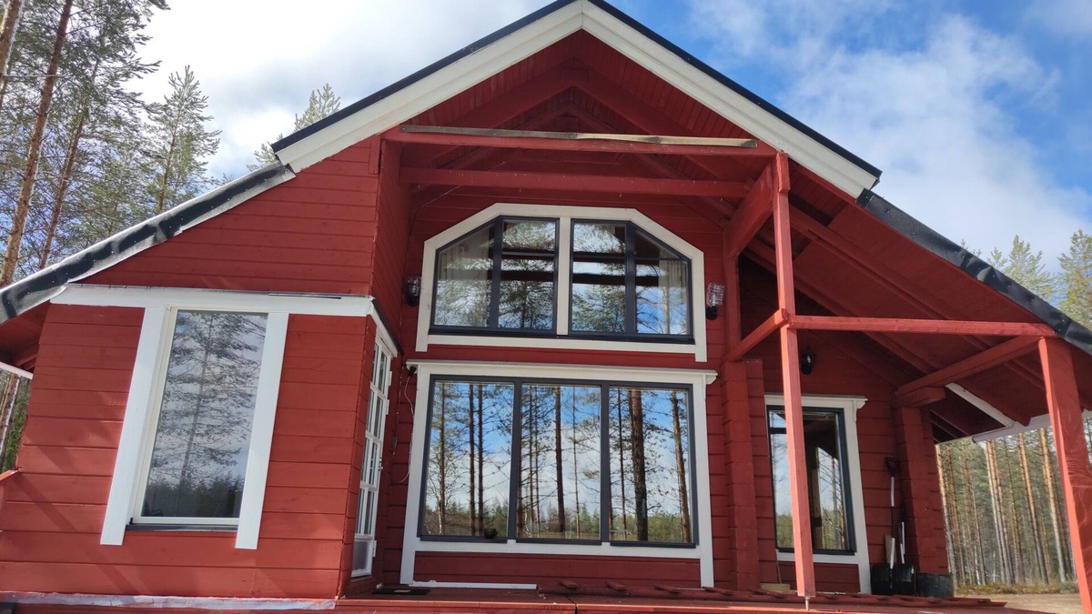 Kaavi House | House and sauna by the lake