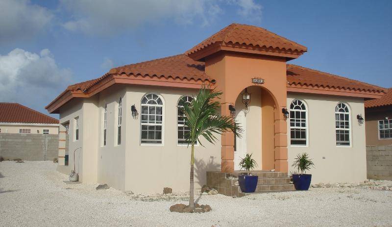Boroncana House | House