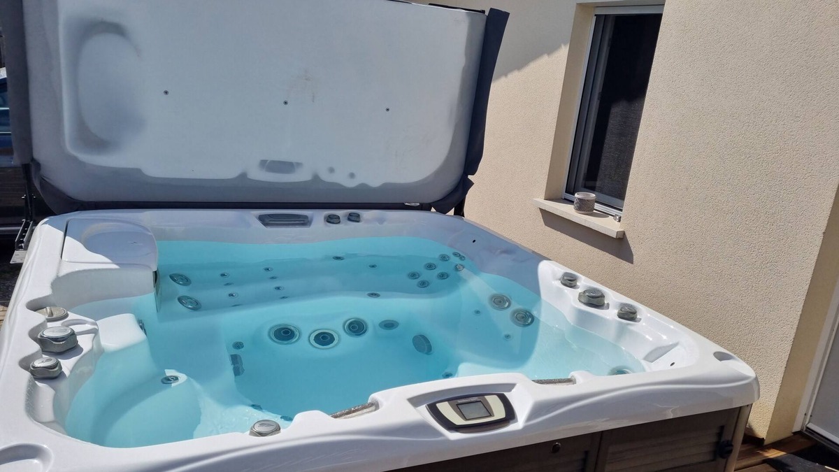 Audenge House | House Bassin d'Arcachon Audenge with private pool and spa/jaccuzi