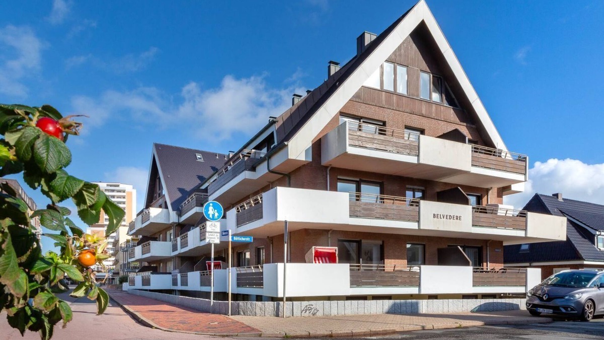 Sylt Apartment | House Belvedere App. 32 - Haus Belvedere - Directly behind the dune crest, only 50m