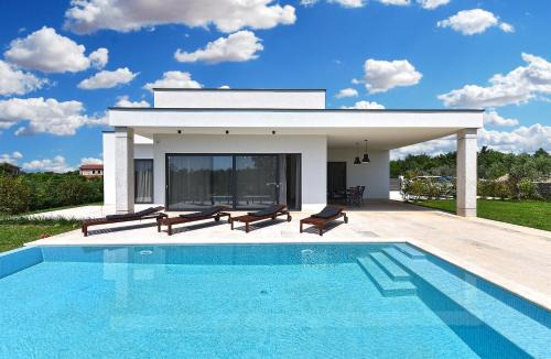 Stokovci House | House Bijazici 2117