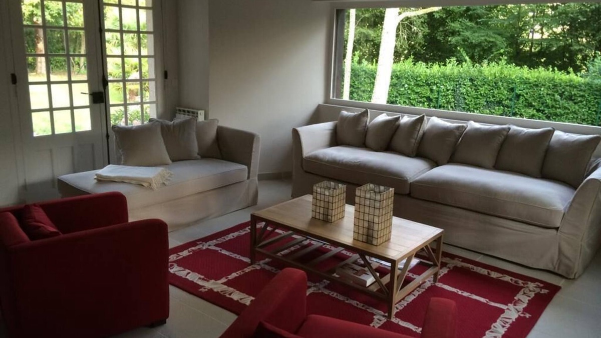Bonneville-la-Louvet House | House Bonneville la Louvet
