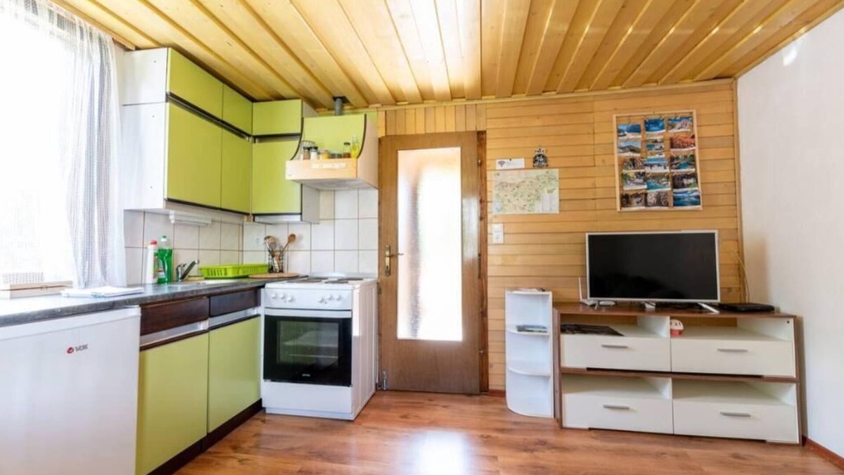 Skofja Loka House | House Borovnica with private hot tub