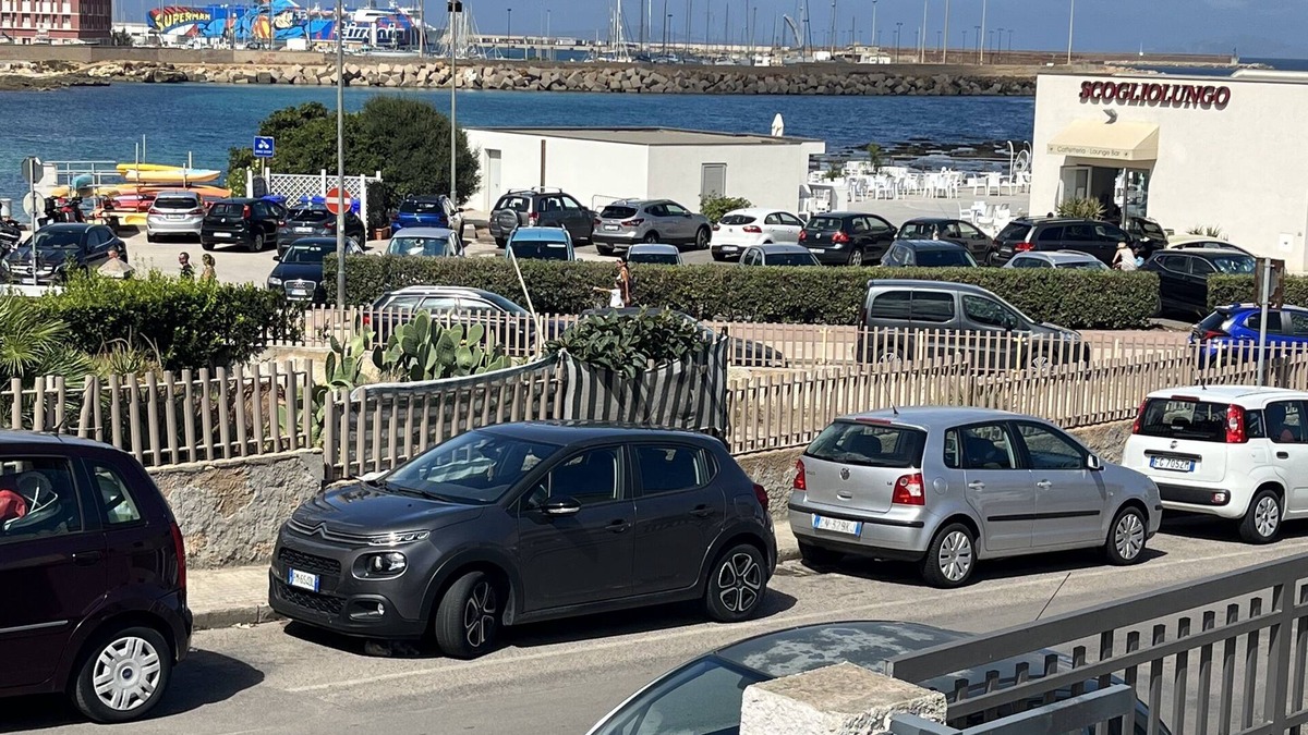 Porto Torres Apartment | House by the sea Porto Torres