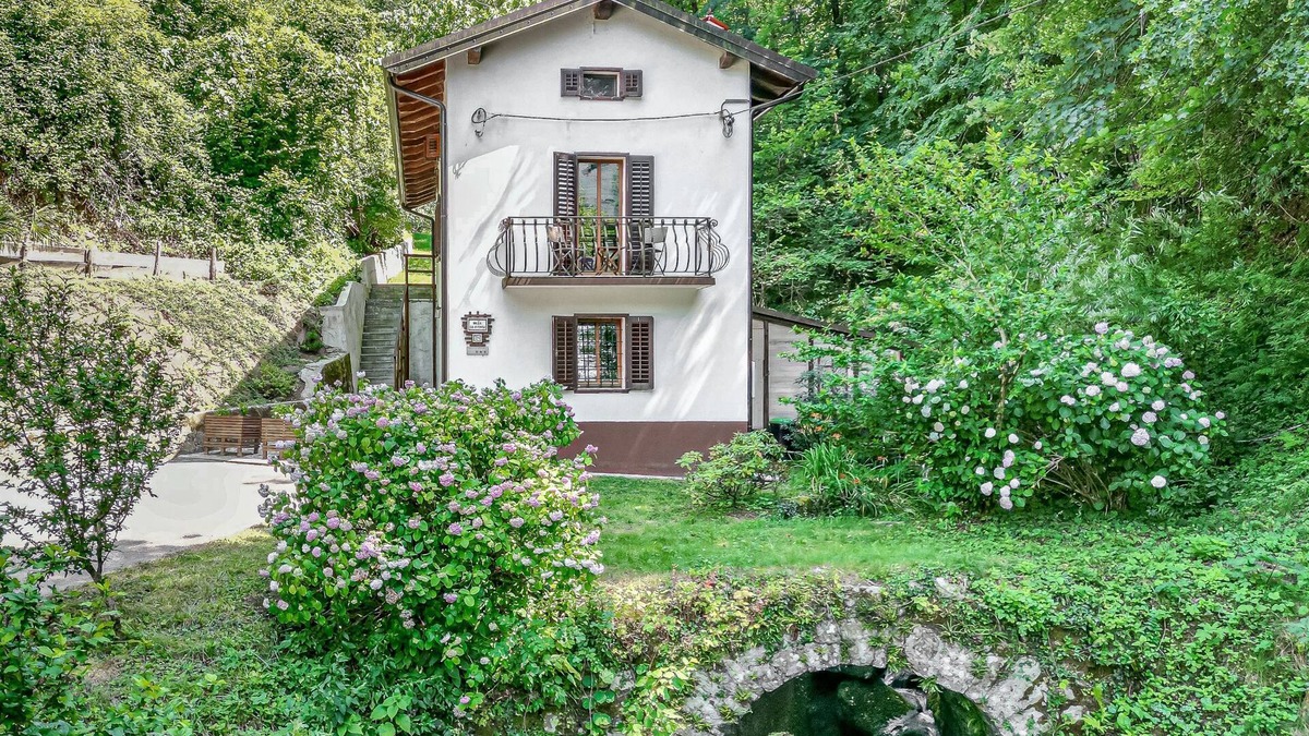 Kanal House | House By The Stream, Kanal ob Soči, Slovenia