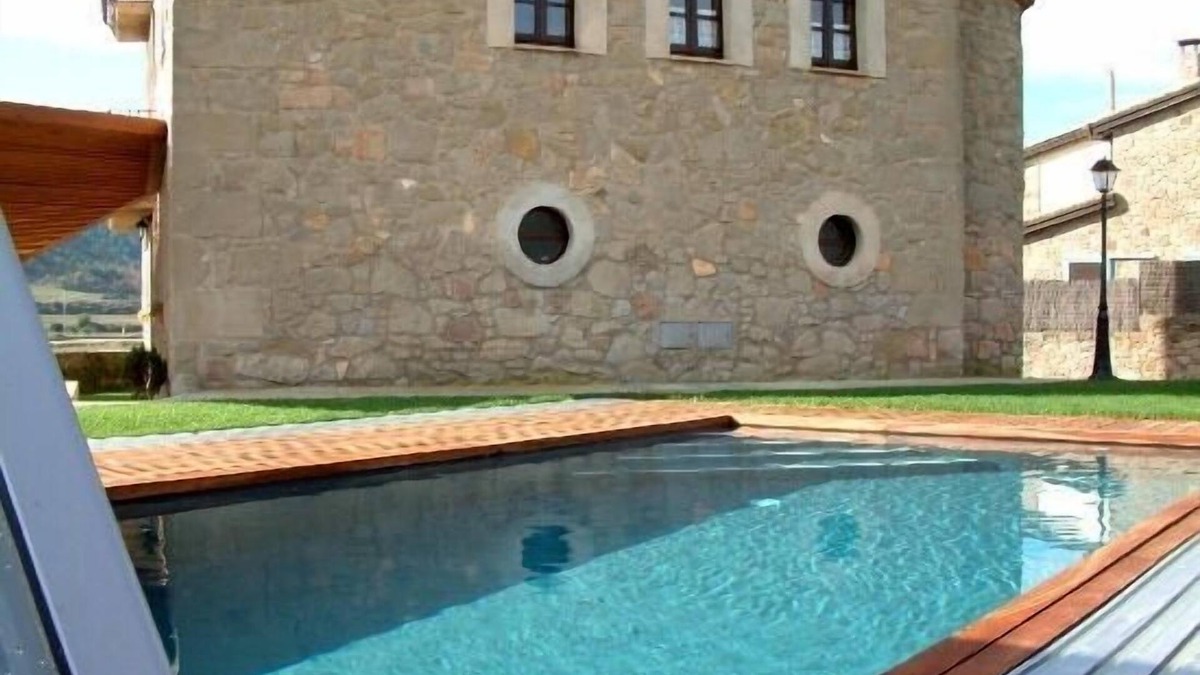 Montmajor Cottage | House CAL PAIROT- CLIMATIZED COVERED POOL