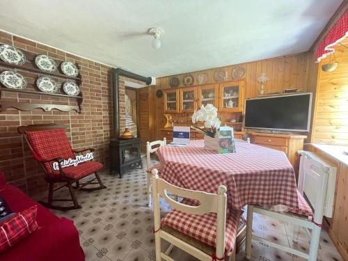 Vobbia Apartment | House Canova by Holiday World