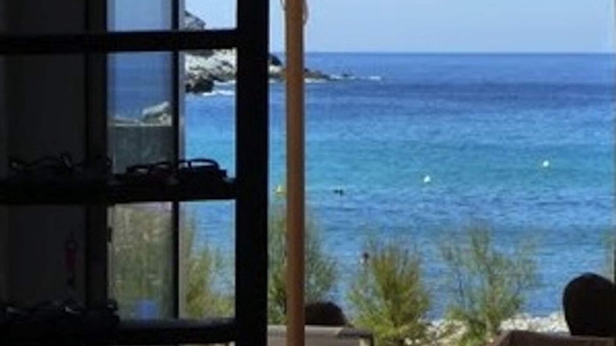 Conchiglio House | House Cap Corse, feet in the water with unobstructed view of the sea!