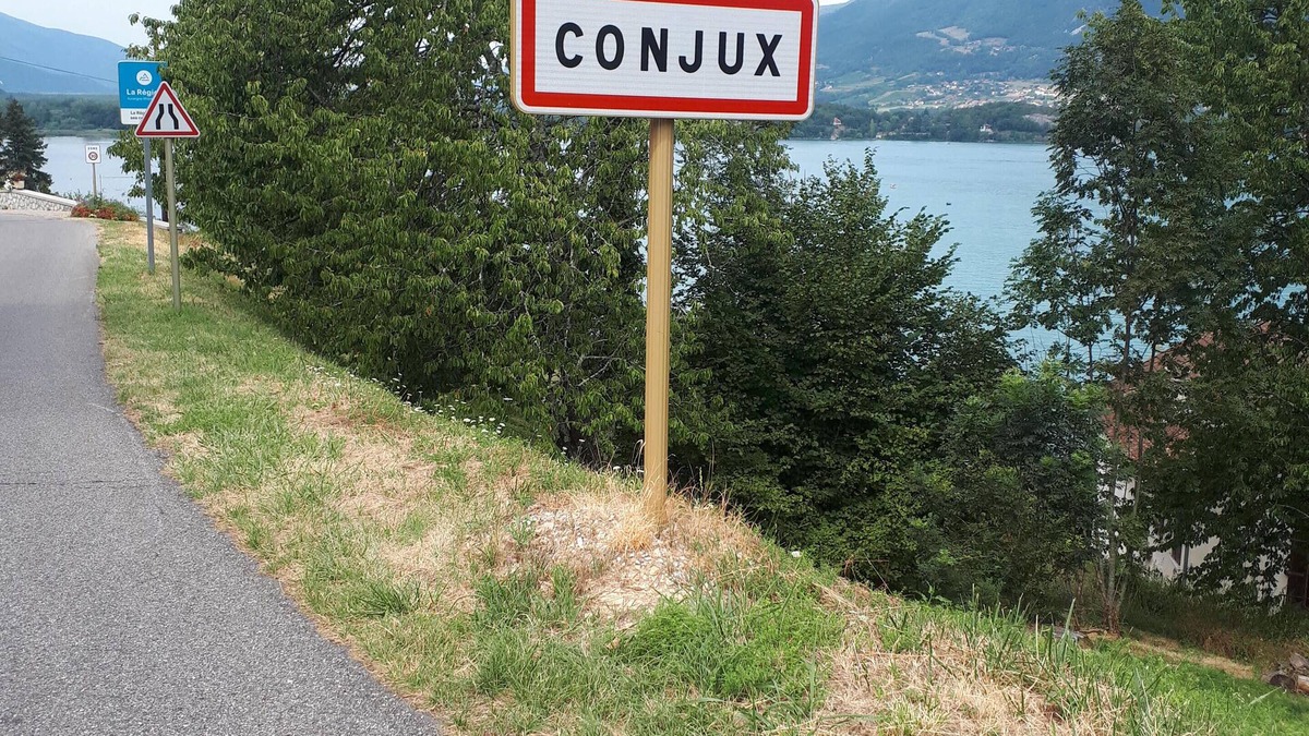 Conjux House | HOUSE CONJUX BEACH