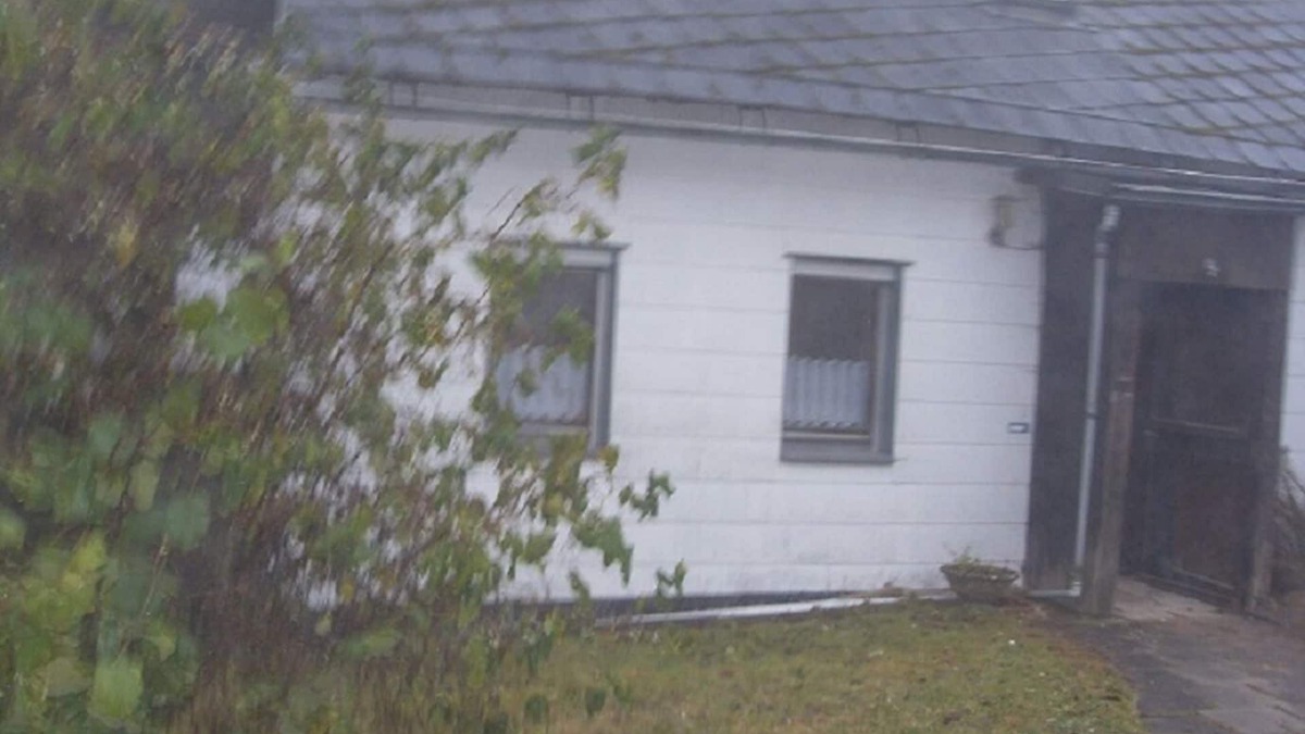 Presseck House | House