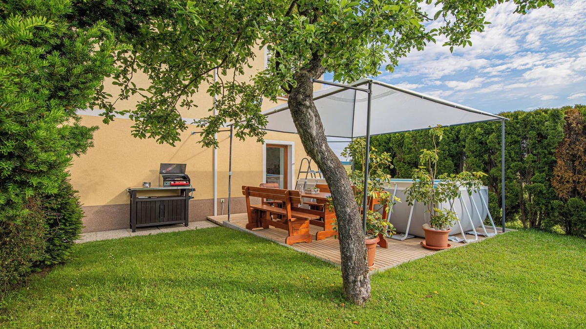 Velike Bloke House | House Dijana With Pool, Bloke, Slovenia