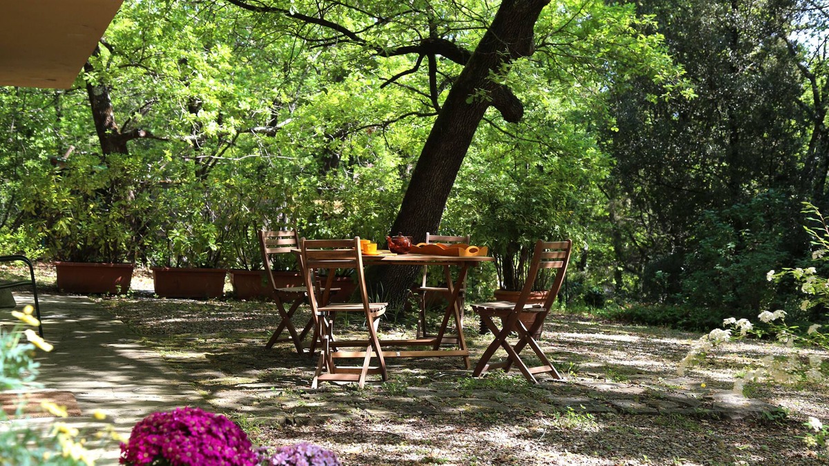 Vaglia Cottage | House dipped in the green - Fiesole