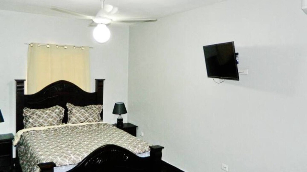 Residencial ROMANA Apartment | House