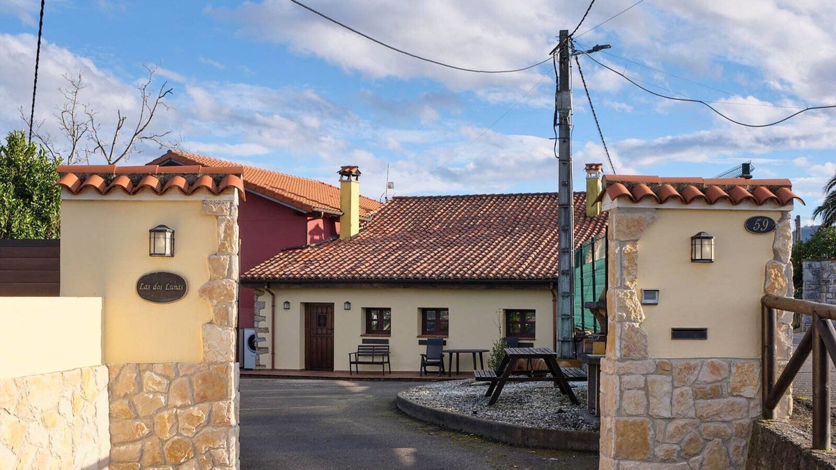 Distrito Rural Este House | House Dos Lunas Gijón