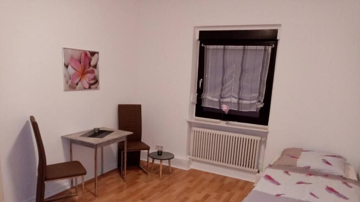 Mittelstadt Apartment | House Elbert