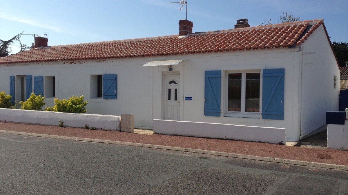 La Gueriniere House | House, enclosed garden, beach 10 min, 2 keys, Wifi, electric vehicle terminal.