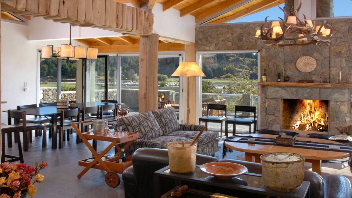 Llao Llao Ski Chalet | House Facing Llao Llao in Bariloche