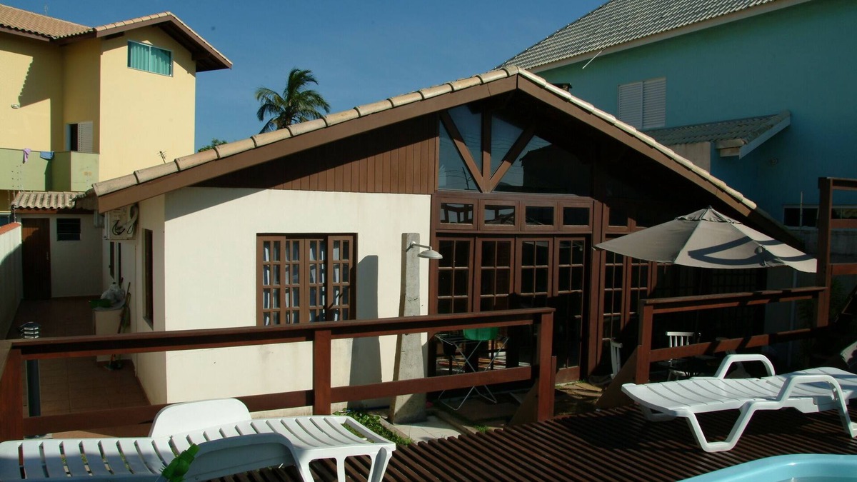 Peruibe House | House facing the sea near Peruibe Aquarium