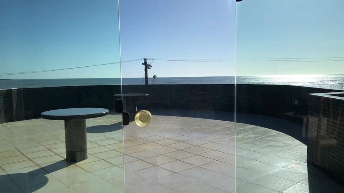 Serra House | HOUSE FOOT IN THE SAND
