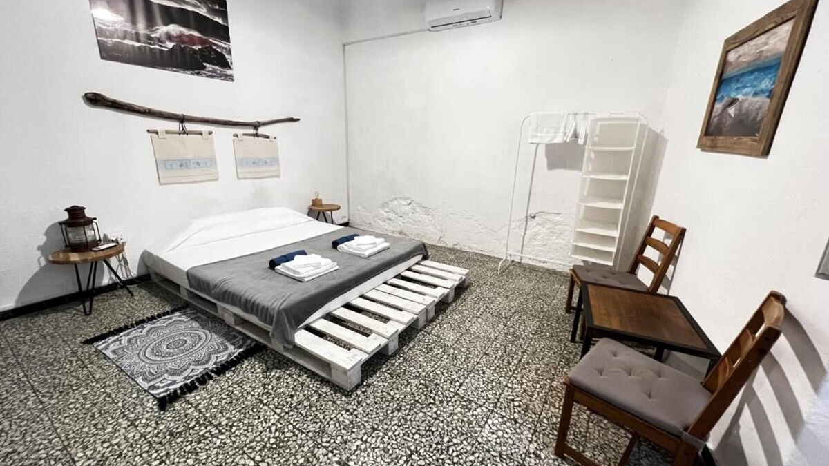 Dorgali Bed & Breakfast | House for 12 with 4 bedrooms and 3 bathrooms