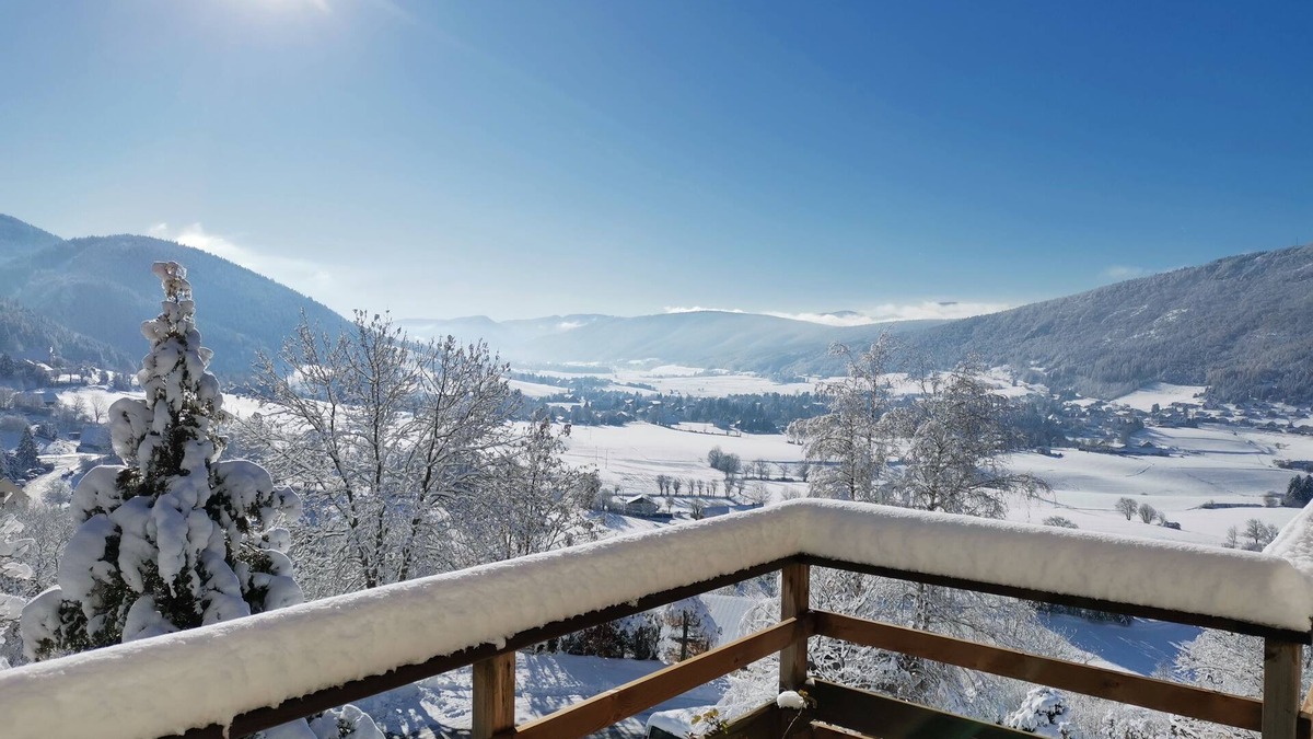 Lans-en-Vercors Apartment | House for 2 to 8 people: extraordinary panorama and area!