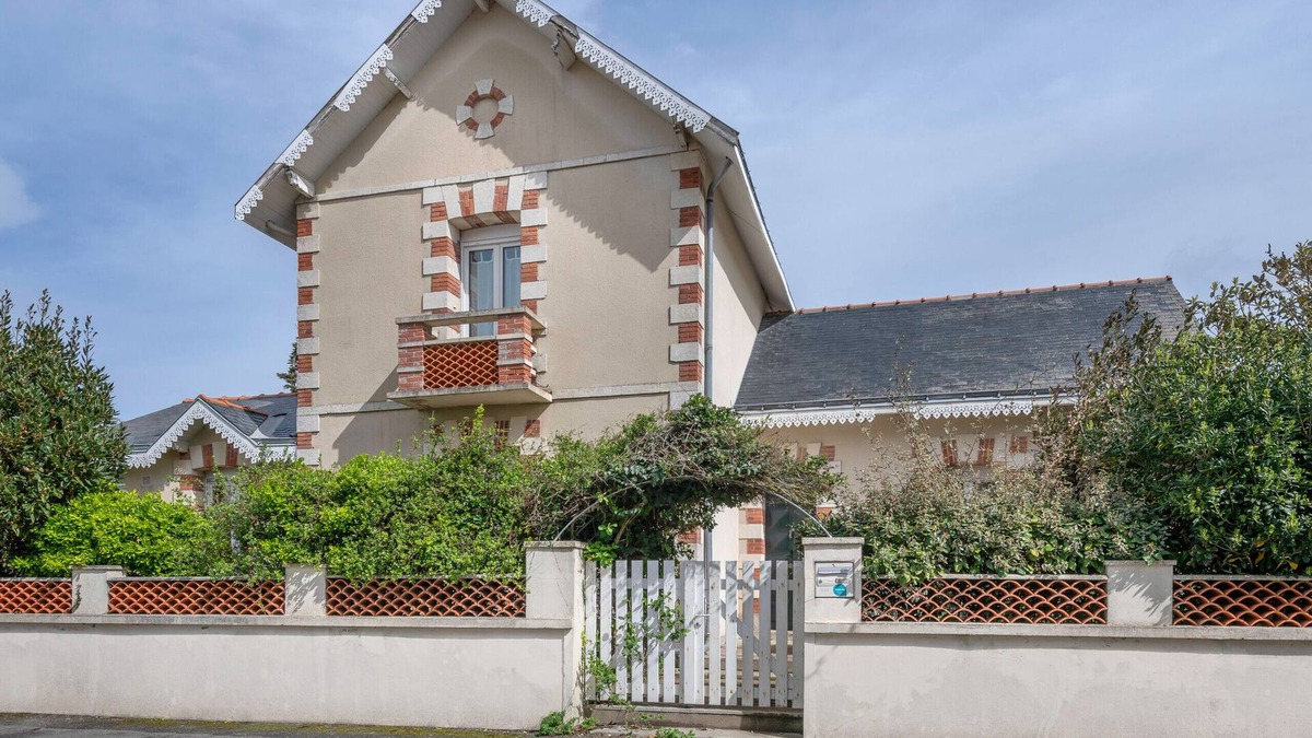 La Bernerie-en-Retz House | House for 6 in Bernerie , 270m from the beach