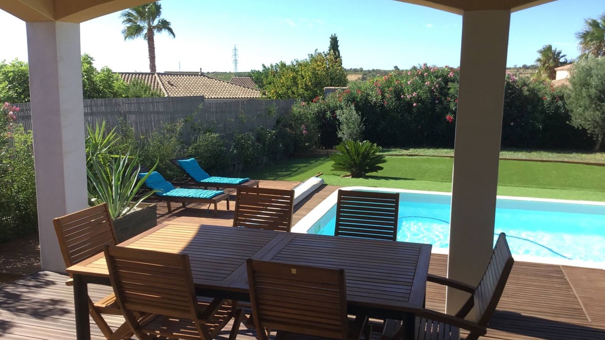 Florensac House | House for 6 people with swimming pool 15 minutes from the beach