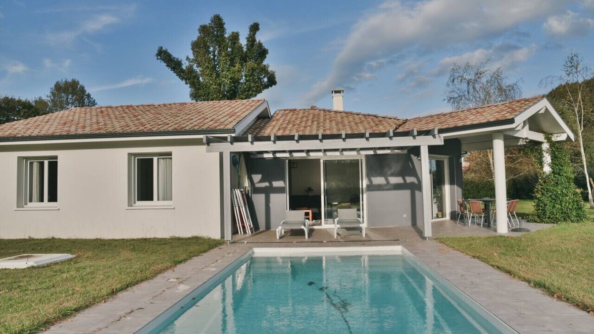 Benesse-Maremne House | House for 6, swimming pool and garden