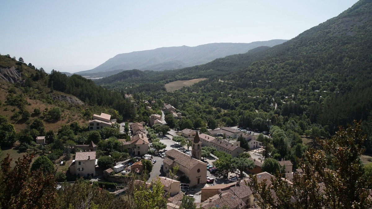 Orpierre House | House for rent (1 to 6 people) 200m from climbing routes