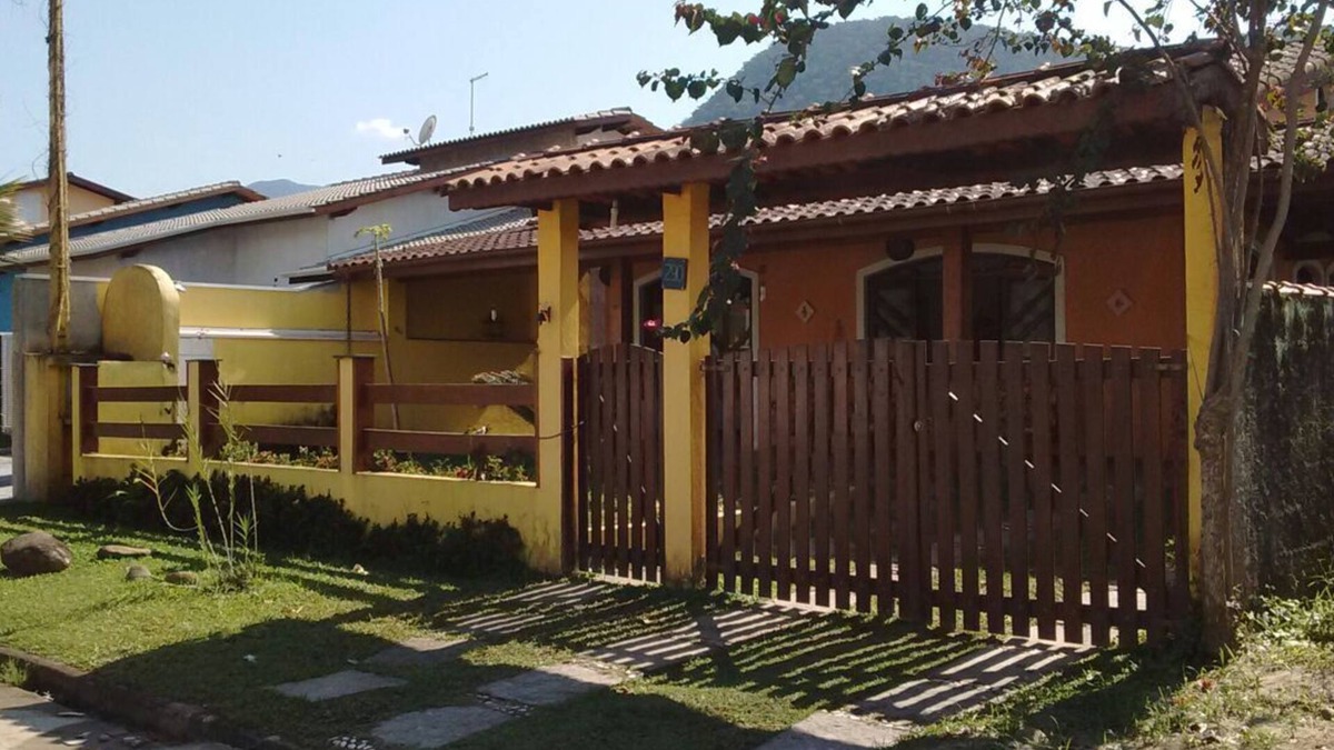 Mococa House | House for Season in closed condominium