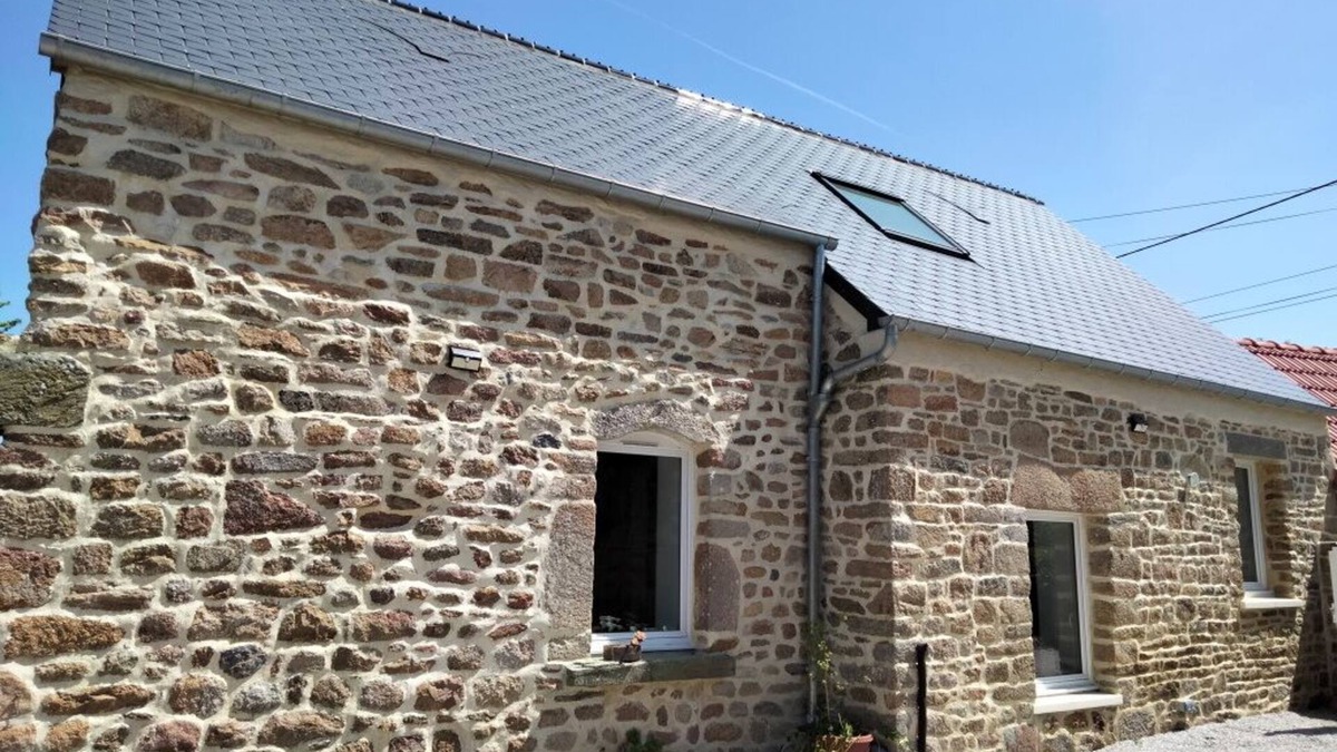 Maupertus-sur-Mer House | House