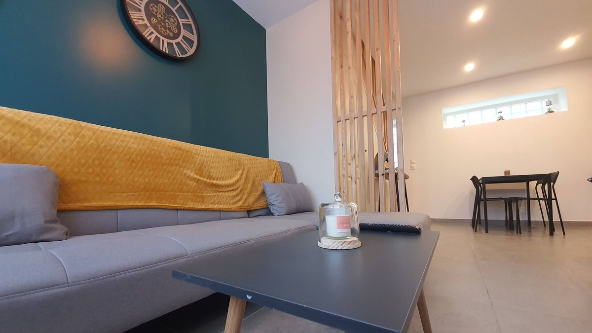 Provin House | House