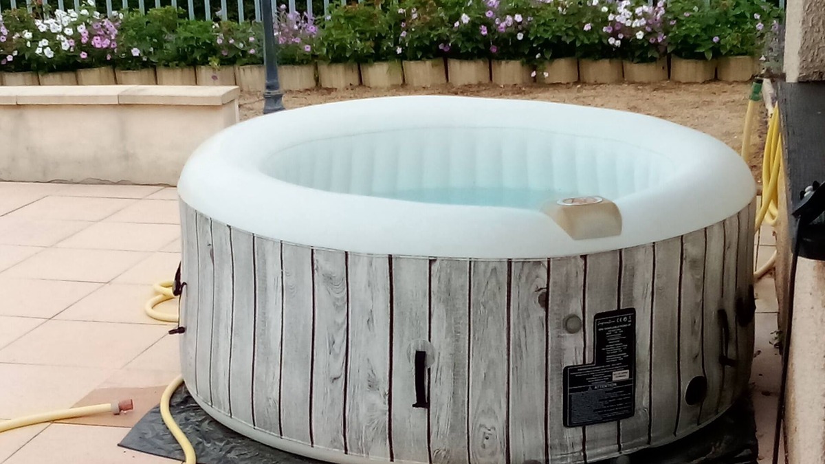Saint-Georges-de-Reneins House | House at the foot of the Beaujolais with swimming pool ideal for families