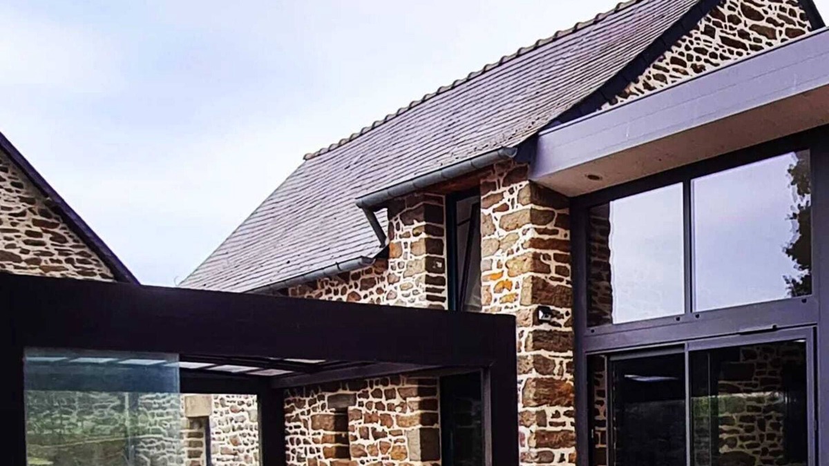 Saint-Pierre-de-Plesguen House | House full of charm near the corsair city, jacuzzi under glass roof