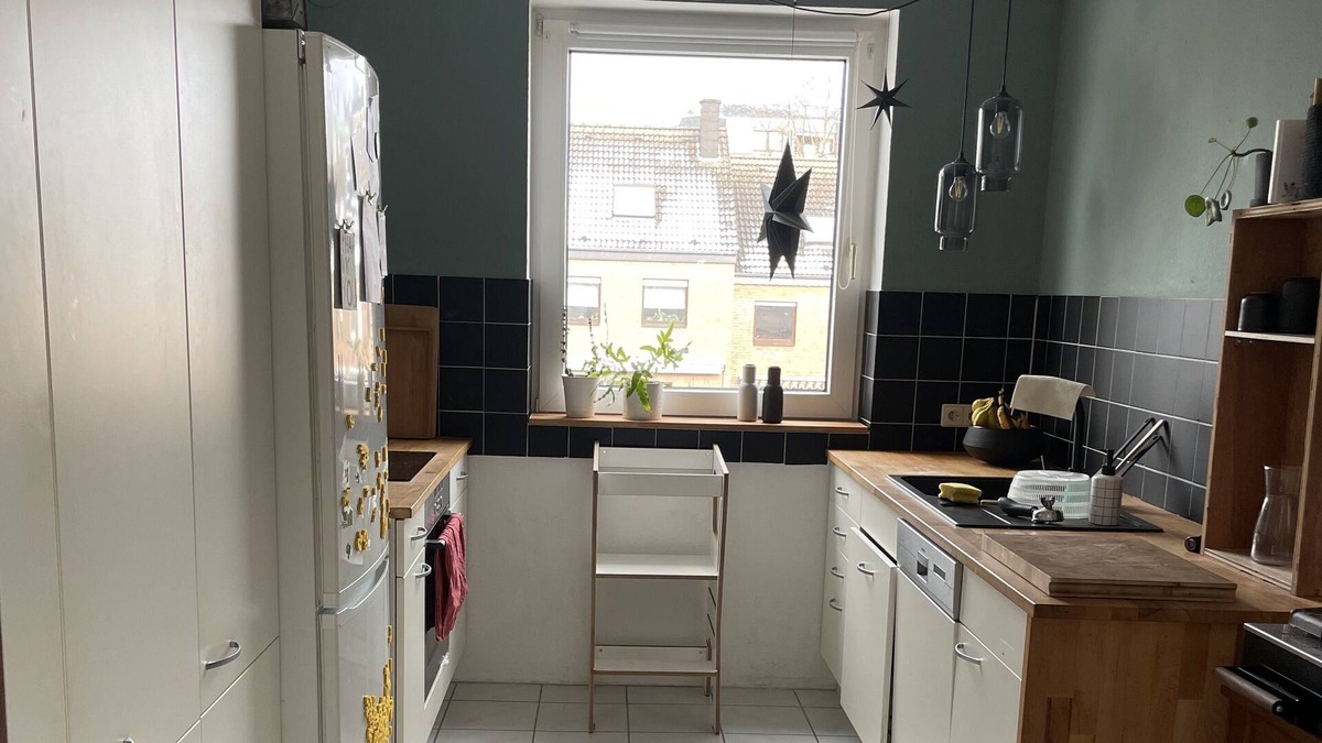 Bergisch Gladbach House | House furnished for rent - May to end of July 2024 -160sqm - near Cologne