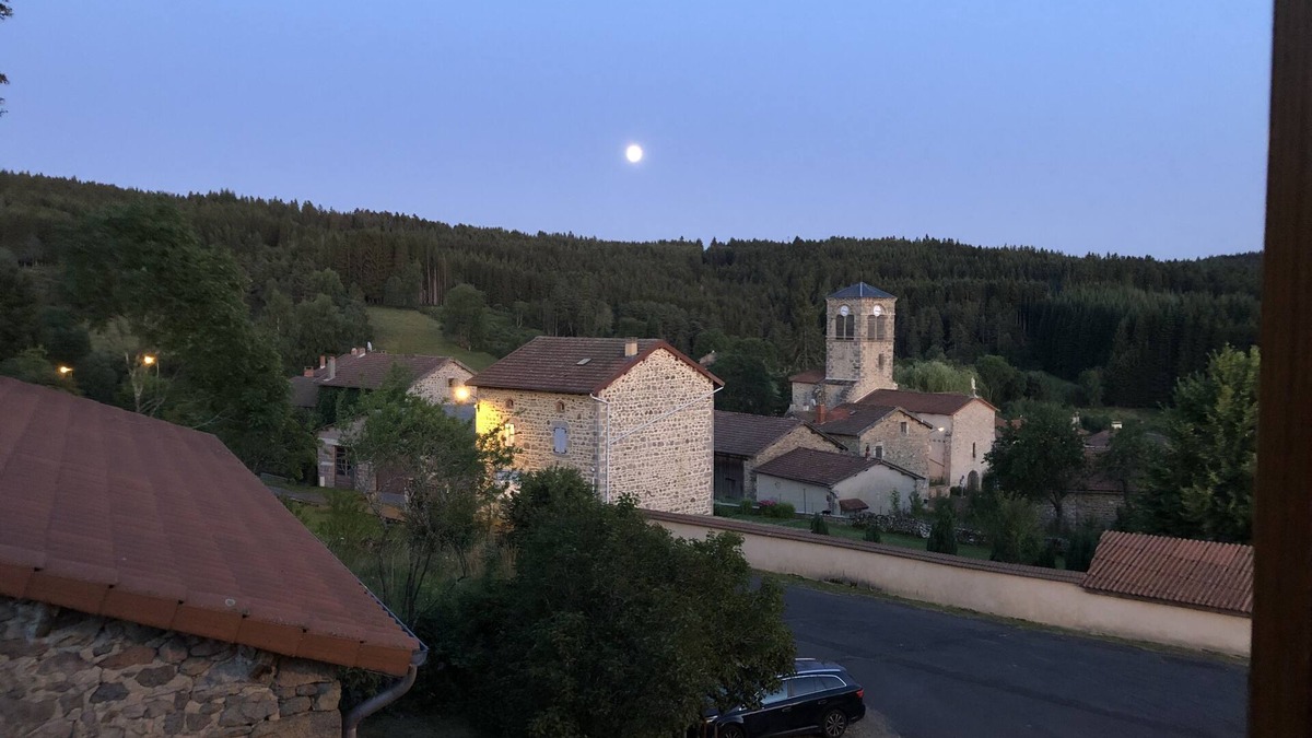 Fayet-Ronaye House | House in beautiful village surrounded by woods and cycling