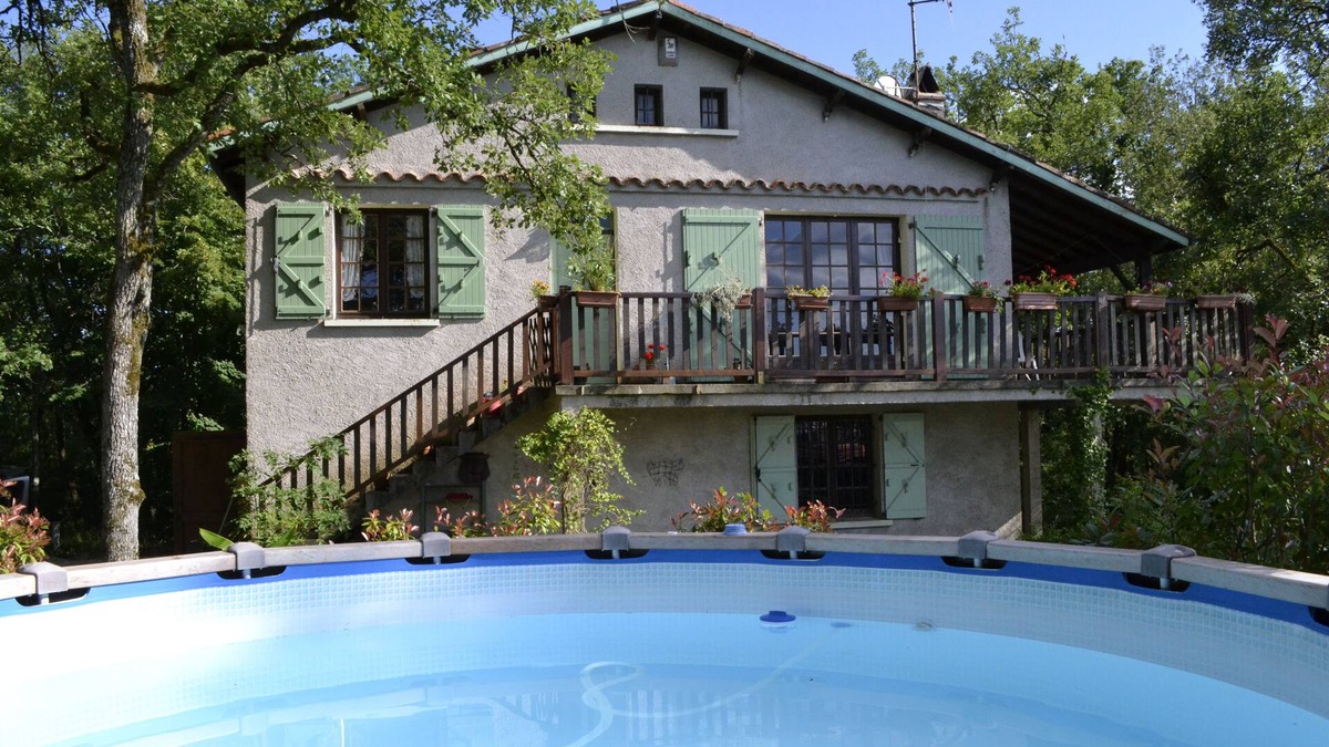 Saujac House | HOUSE IN BEAUTIFUL SPOT OVERLOOKING RIVER LOT