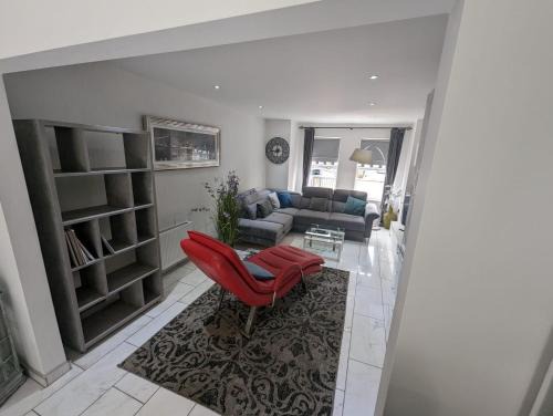 Belfast House | House in belfast