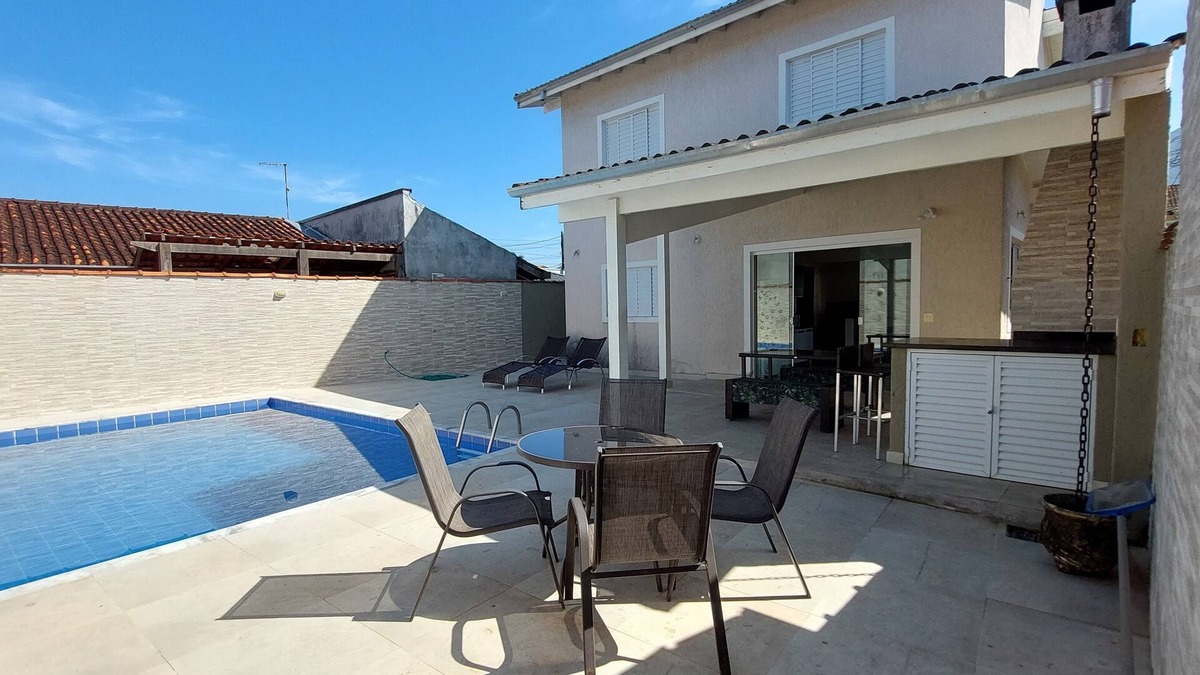 Caraguatatuba House | House in Caraguatatuba, gated community, with private pool and Wi-Fi