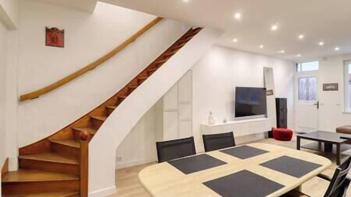 Arras House | House in city center, 4P