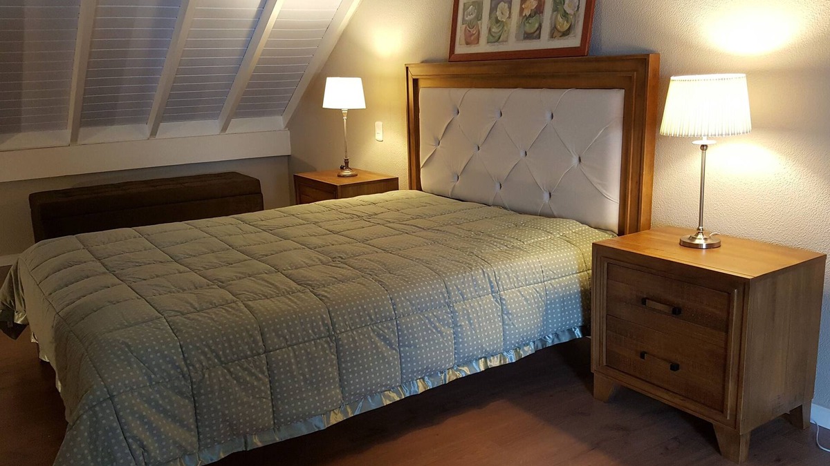 Vila Luiza Apartment | House in Condominium for up to 8 people in the Center of Canela (Wifi - 2 spaces)