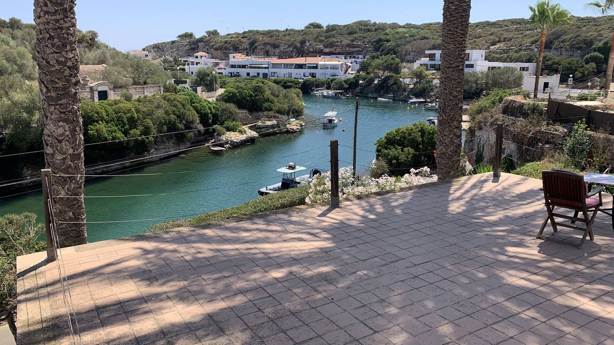 Cala de Sant Esteve House | House in fisr sea line