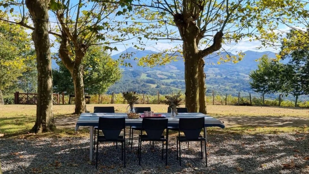 Saint-Pee-sur-Nivelle House | HOUSE IN THE HEART OF NATURE