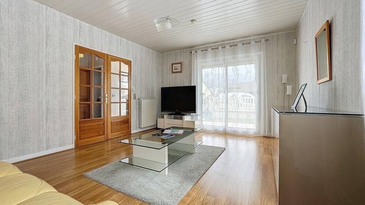Gerzat Apartment | House in Gerzat 4 Pers - Fully Equipped + Parking