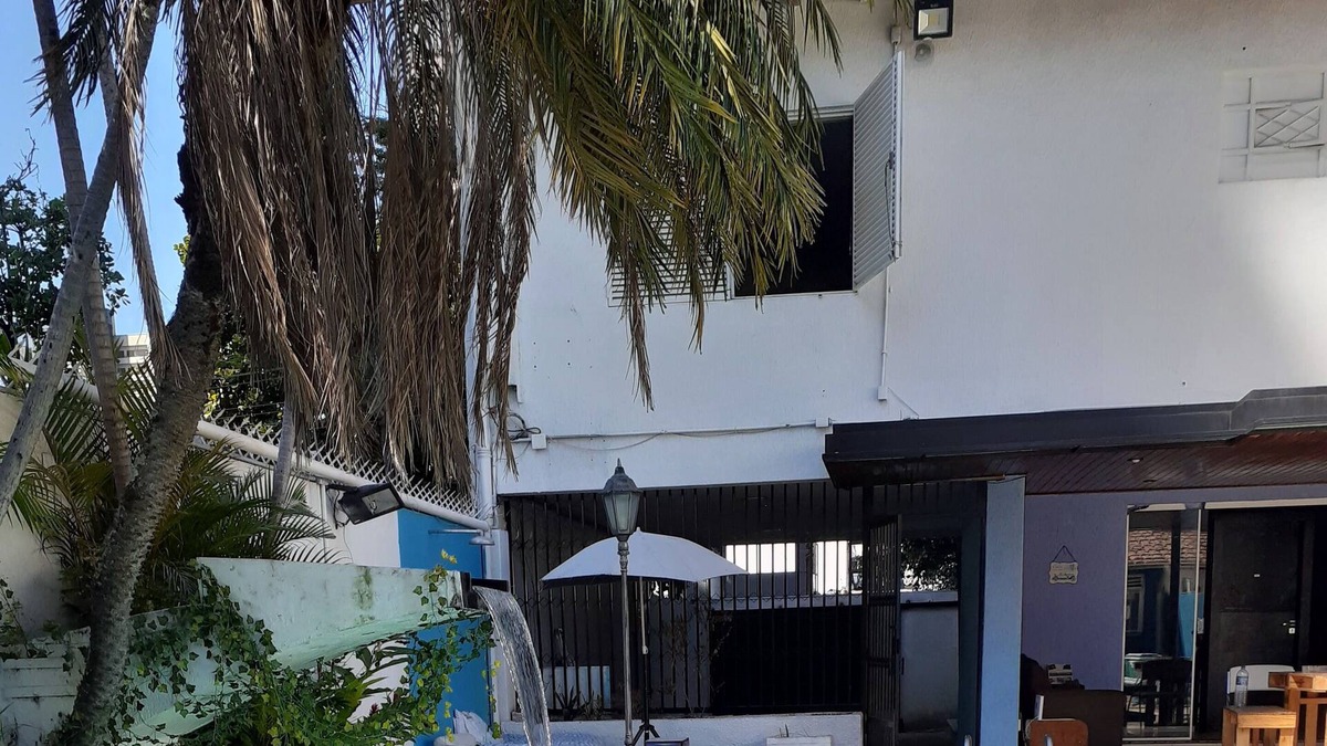 Marista House | House in Goiânia with heated pool, barbecue and much more...
