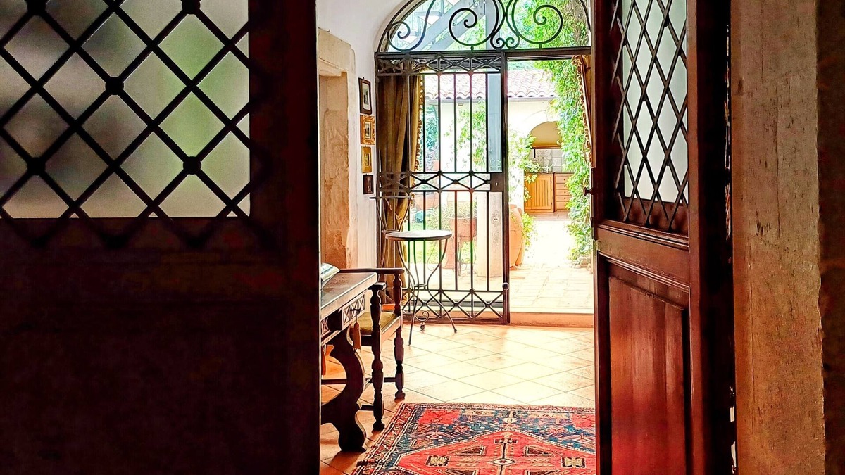 Sulmona House | House in historic center in Sulmona with garden and jacuzzi
