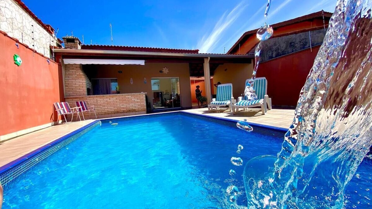 Raul Cury House | House in Itanhaém 100 meters from the beach