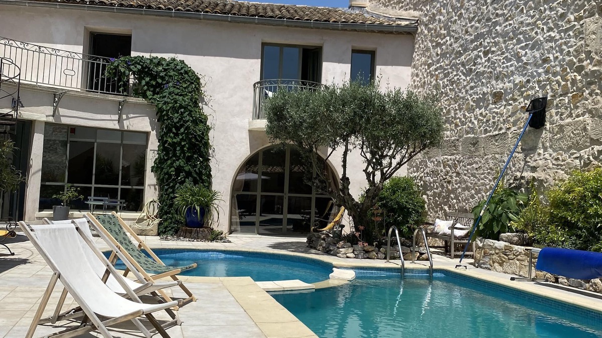 Saint-Series House | HOUSE IN PEACE IN VILLAGE