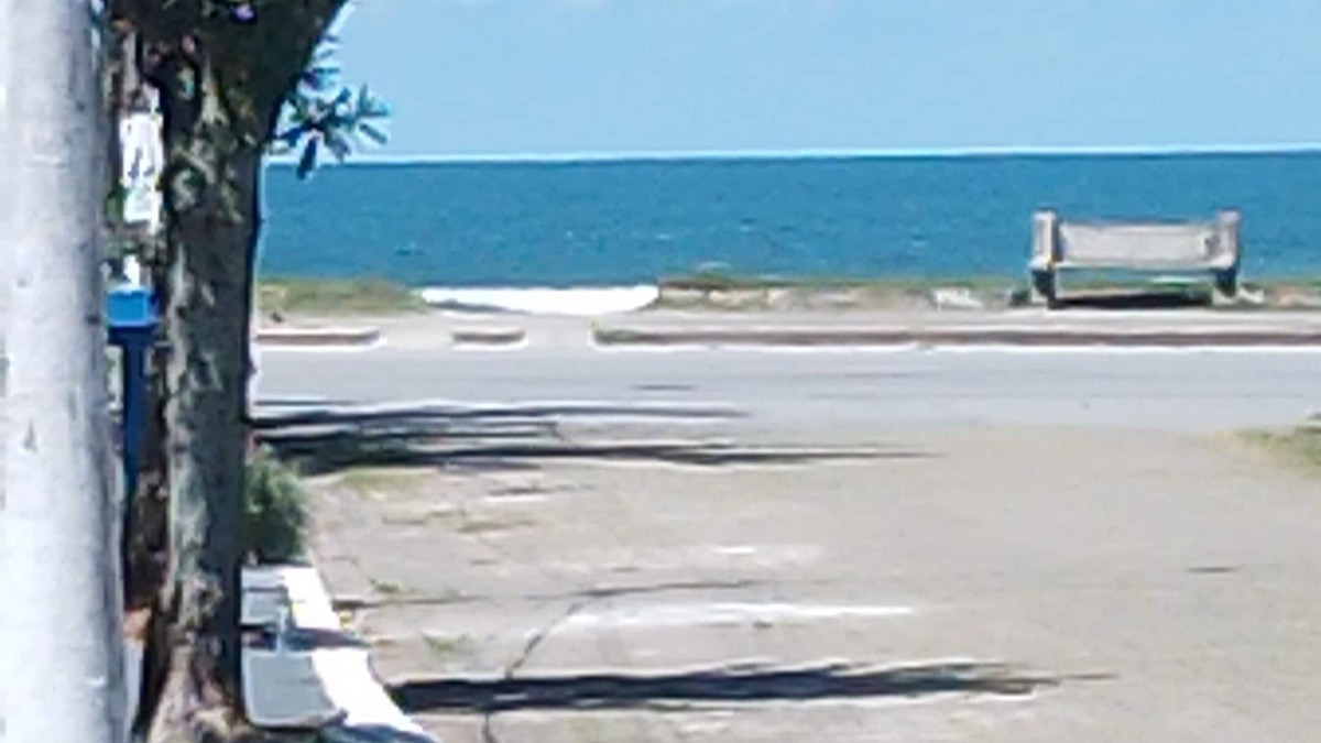 Balneario Florida House | House in peruibe, available for weekends and holidays, with sea view 🌊